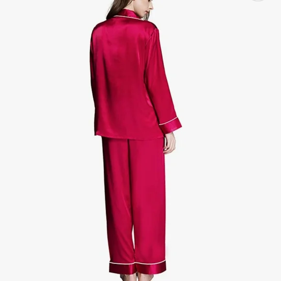 Red silk satin pjs with white piping. Brand new. Great for Christmas, valentine - Picture 2 of 6